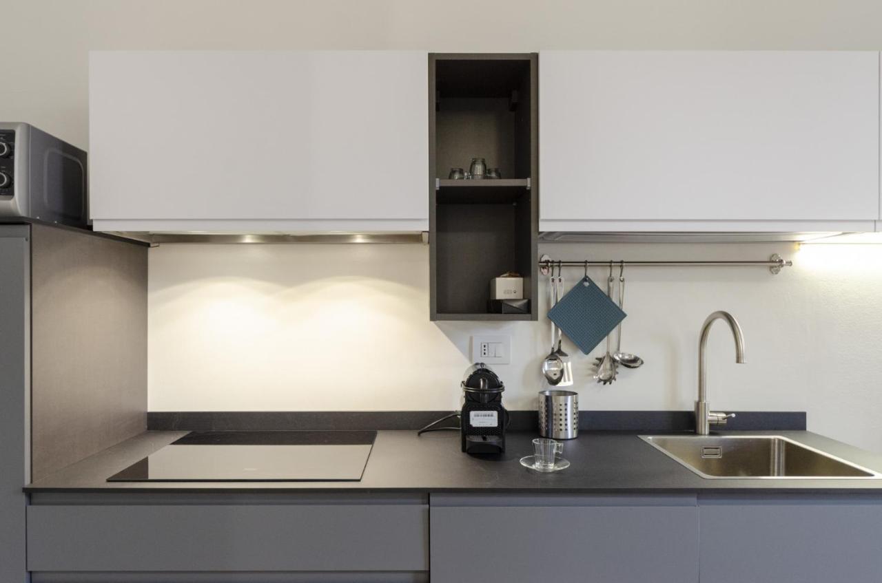Appartamento ALTIDO Elegant 1BR Flat for 3, near Spianata Castelletto Genova Esterno foto