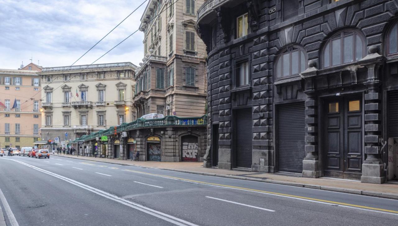 Appartamento ALTIDO Elegant 1BR Flat for 3, near Spianata Castelletto Genova Esterno foto